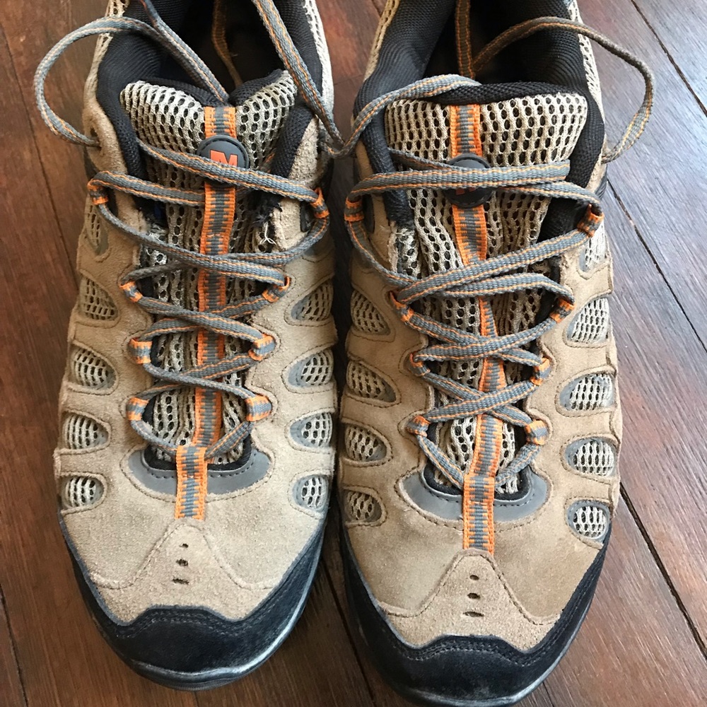 Merrell ventilator hiking ankle-cut boots (men’s)